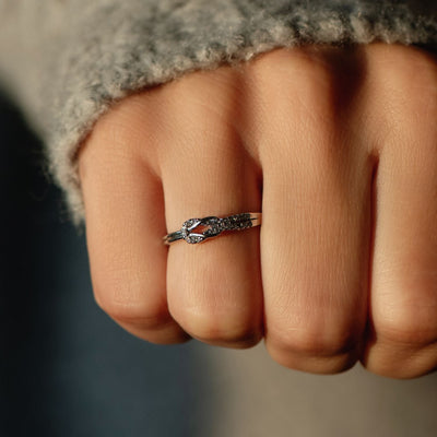 Mother & Daughter - Knot Ring